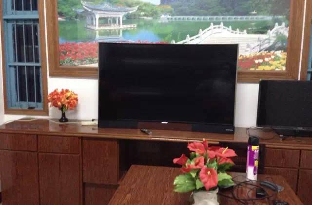 TCLTV+H8800曲面电视至尊版 TCLTV+H8800曲面电视至尊版