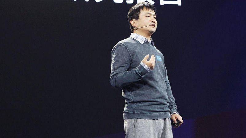 杨浩涌：烧钱没有对错，如果你有10亿美元你就去烧