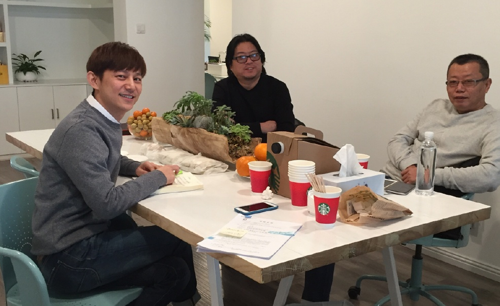 何炅去了阿里音乐做CCO，国宝级主持人凭什么可以做音乐？