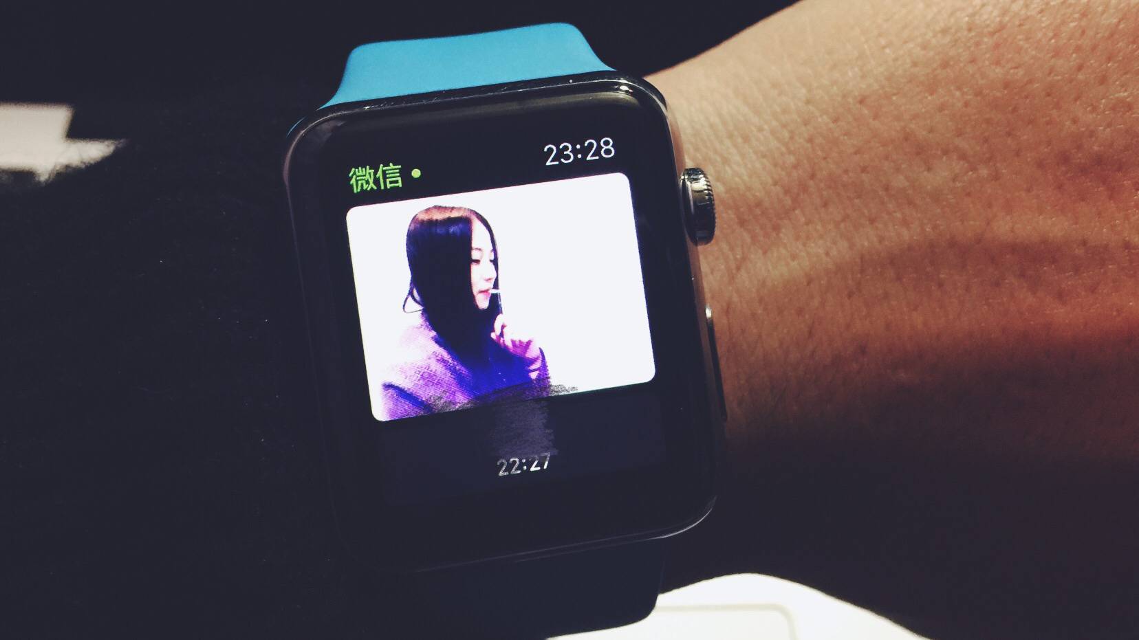 Apple Watch能玩朋友圈、发语音了，微信你咋不上天呢
