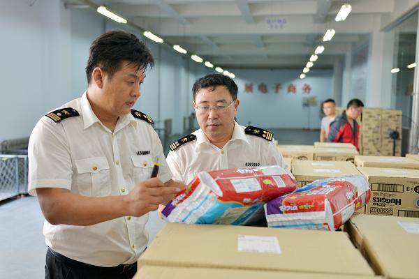 深喉：新税制，为何没能从本质上解决跨境电商混乱现象